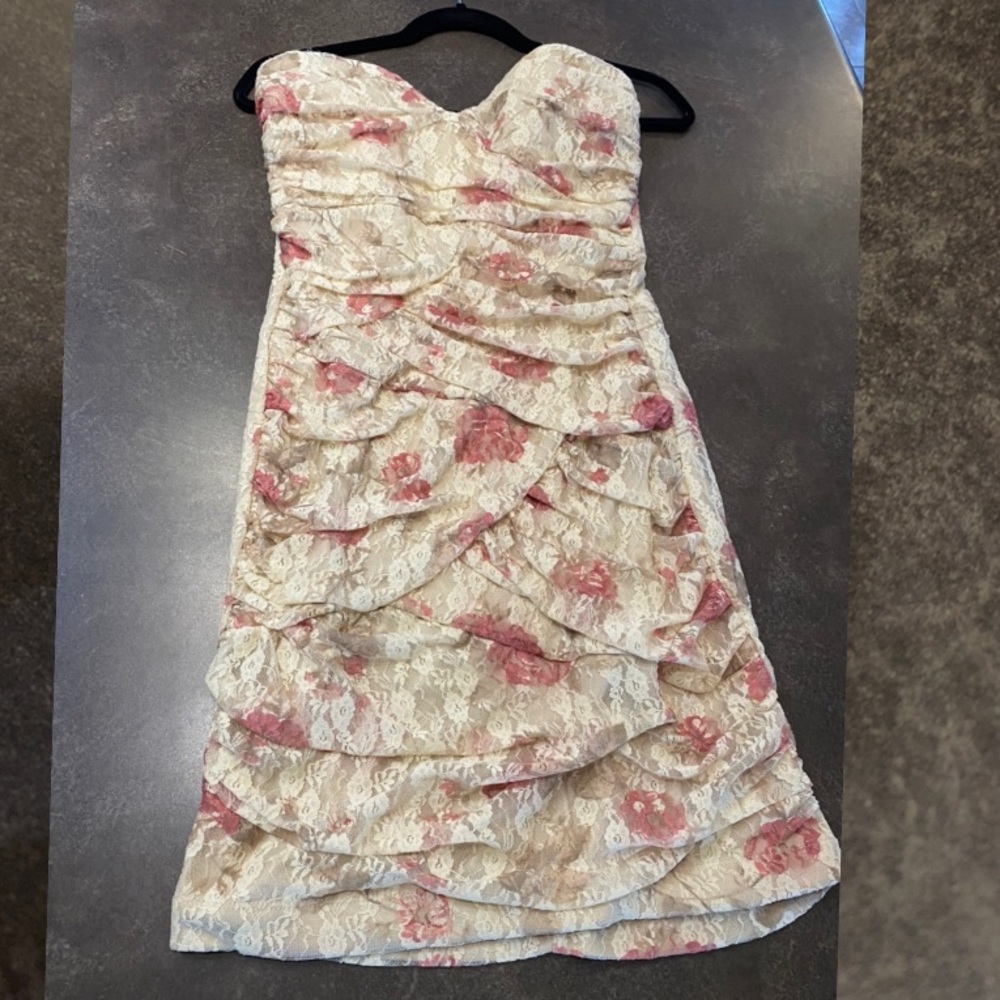 Venus Dress Size M